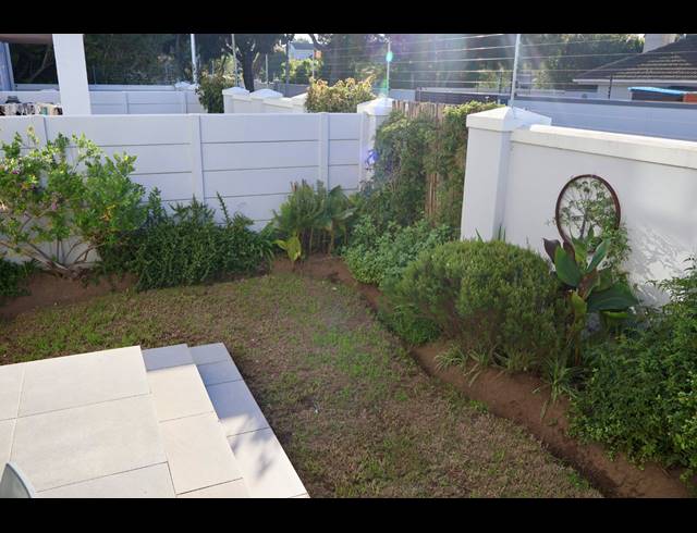 1 bed property to rent in ROSEBANK